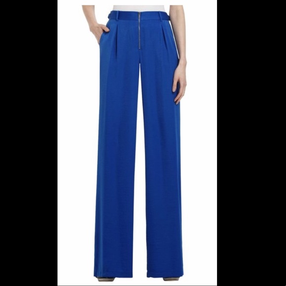 ‘Robbie’ blue BCBG pants - Picture 1 of 2